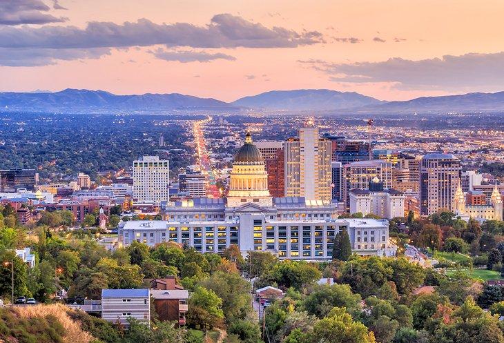 Vista del centro de Salt Lake City al atardecer