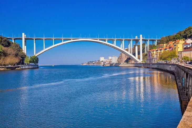 Puente Arrábida