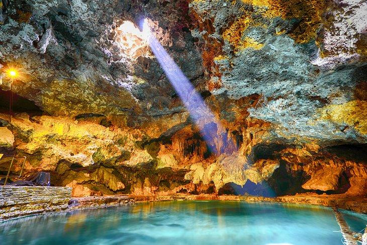 Sitio Histórico Nacional de Cavernas y Cuencas