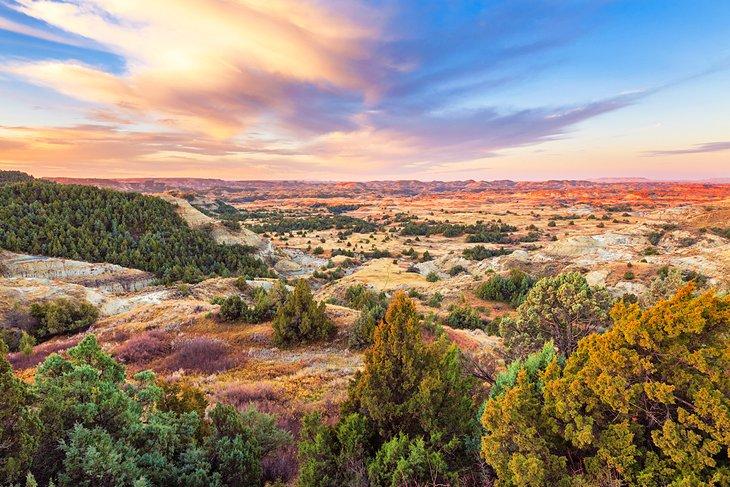 Amanecer en el Parque Nacional Theodore Roosevelt