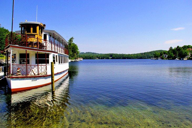 MV Kearsarge sur le lac Sunapee