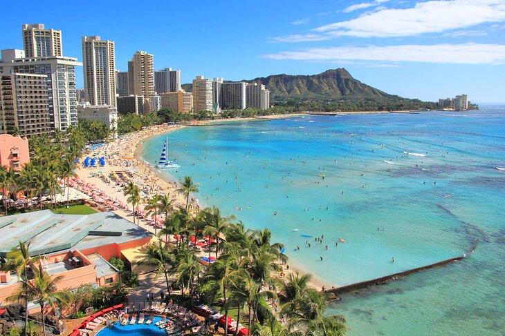 Vista sobre la playa de Waikiki y Diamond Head