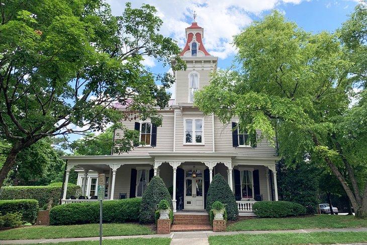 Casa histórica en el vecindario Oakwood