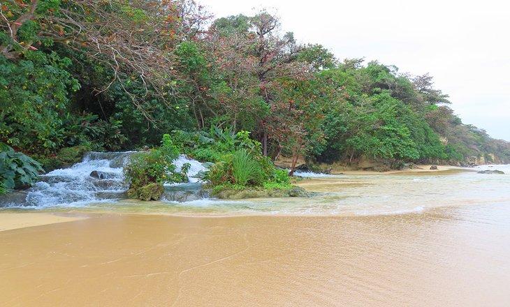 Lachende Wasser Strand