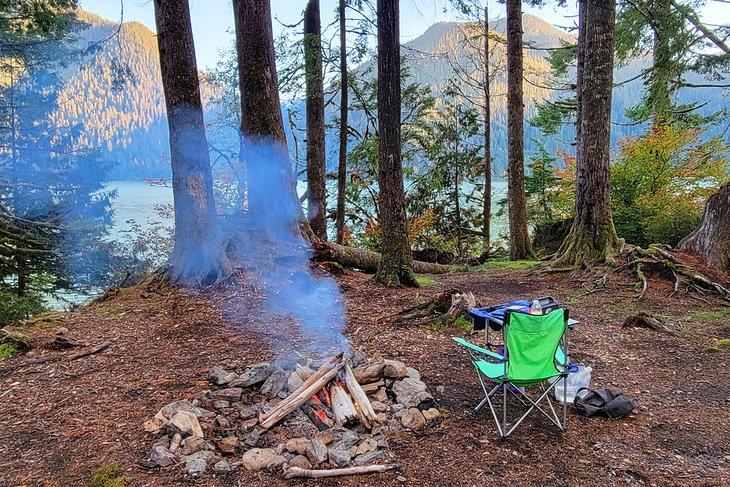 Camping primitif près de Baker Lake