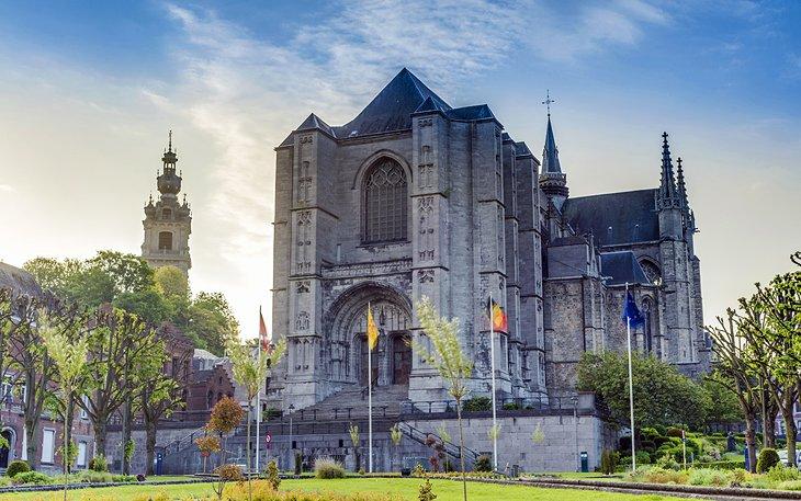 Kirche St. Waudru