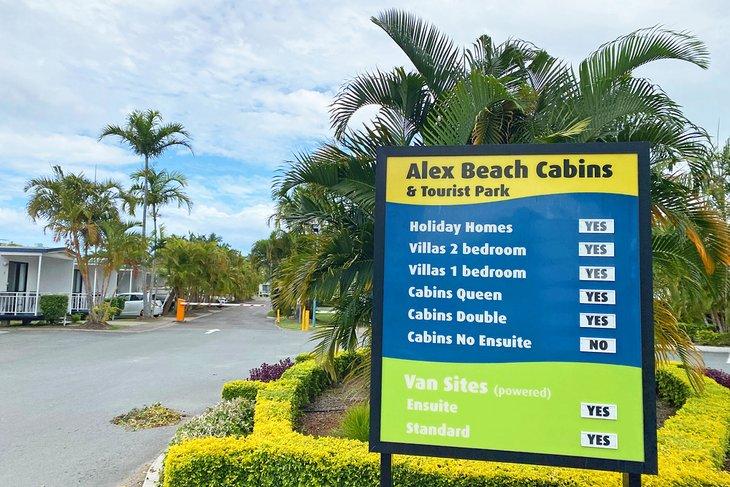Cabines et parc touristique d'Alex Beach