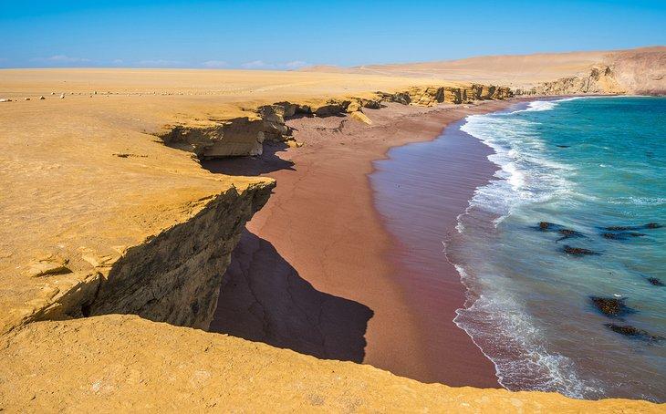 Playa Roja, Pérou