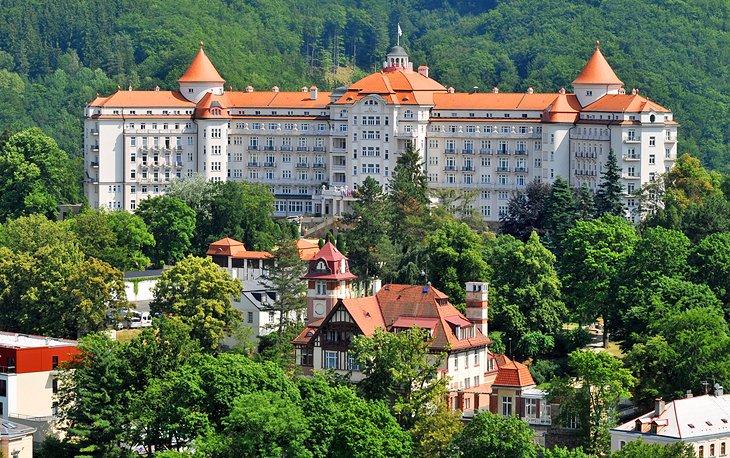 Ciudad Termal: Gran Resorts y Hoteles
