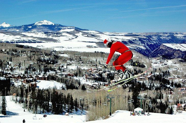 Santa esquiador en Telluride