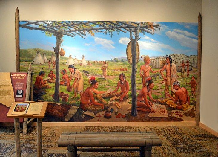 Un mural en el Centro de Visitantes de Good Earth State Park