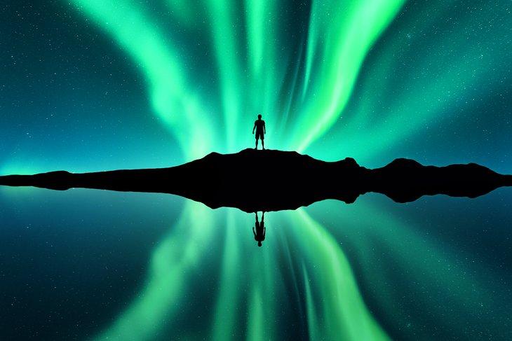 Aurore boréale au-dessus des îles Lofoten près de Tromsø, Norvège