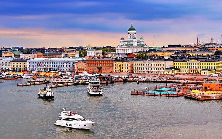 Helsinki bei Sonnenuntergang