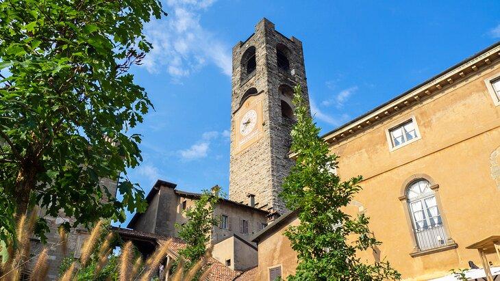 Campanone, Bérgamo