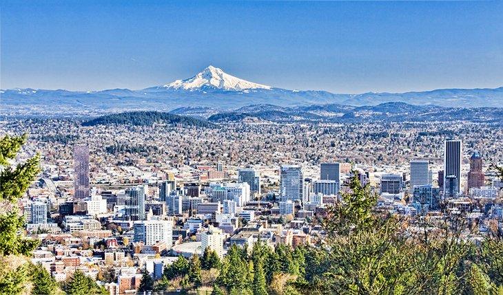 Portland y el Monte Hood a lo lejos