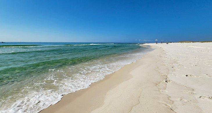 Playa Langdon cerca de Fort Pickens