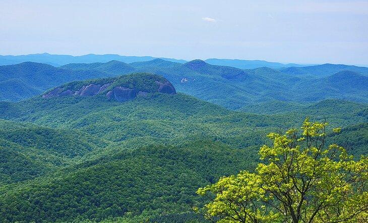 Paseo escénico desde Asheville a lo largo del Blue Ridge Parkway