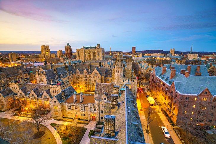 Centre-ville de New Haven au crépuscule