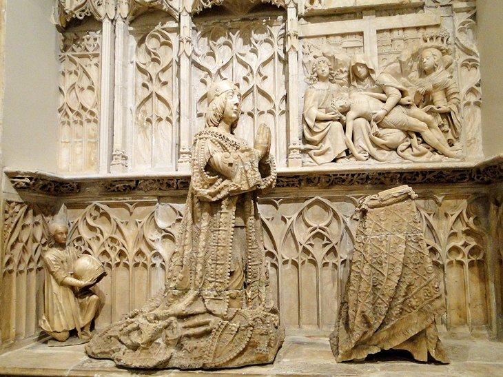 Sepulcro de Don Juan de Padilla, Museo de Burgos