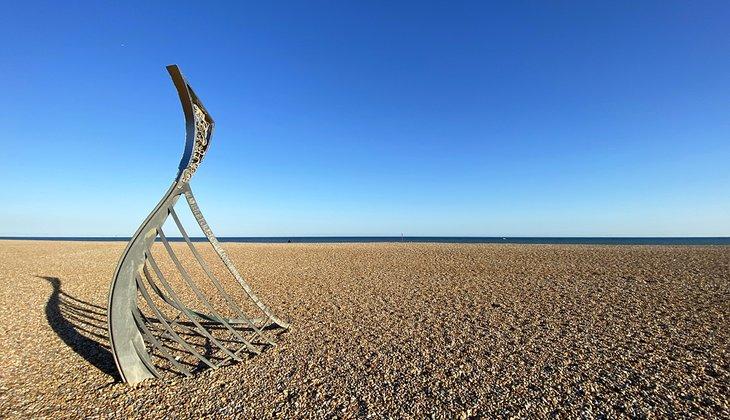 Norman-Boot-Skulptur am Hastings Beach