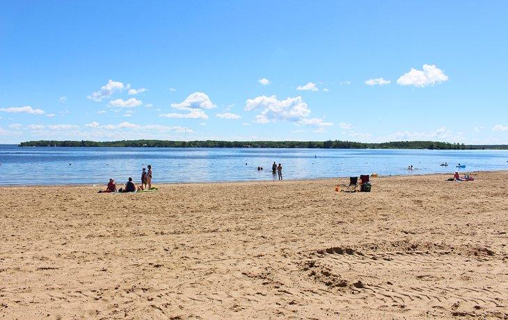 Playa en el Lago Falcon