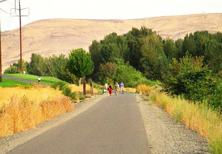 Día soleado en el Yakima Greenway