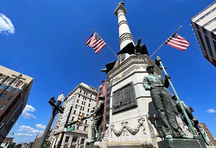 Monumento a los Soldados y Marineros en Allentown, Pensilvania | Foto Copyright: Joni Sweet