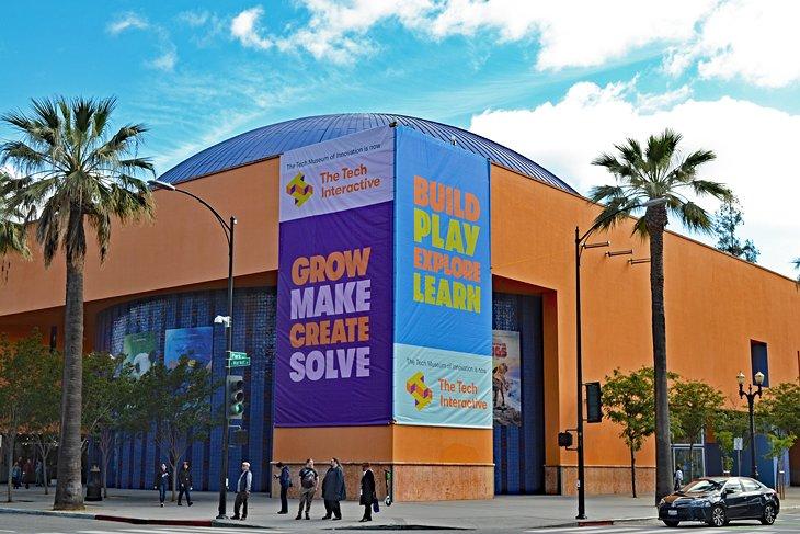The Tech Interactive, gesehen vom Plaza de Cesar Chavez Park