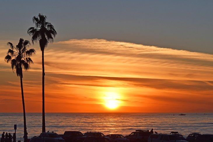 Playa Estatal Doheny al atardecer