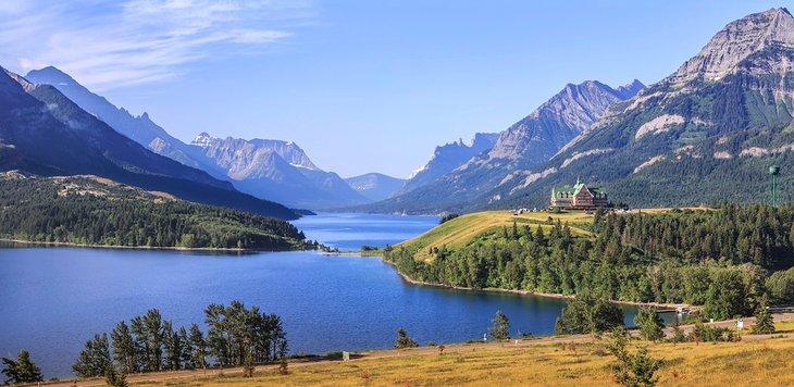 Lago Waterton y Hotel Prince of Wales