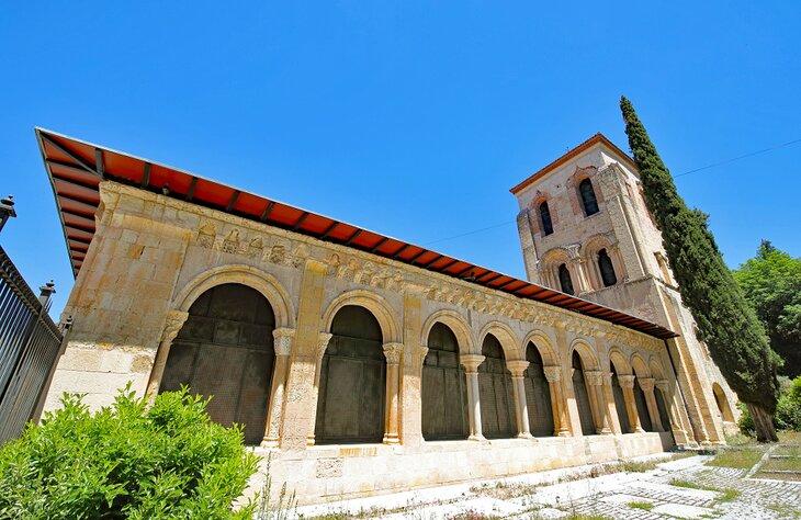 Museo Zuloaga en la Iglesia de San Juan de los Caballeros
