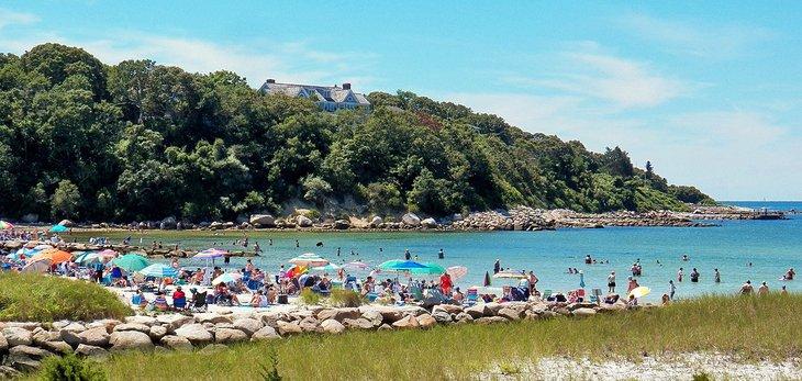 Playa Old Silver, Falmouth