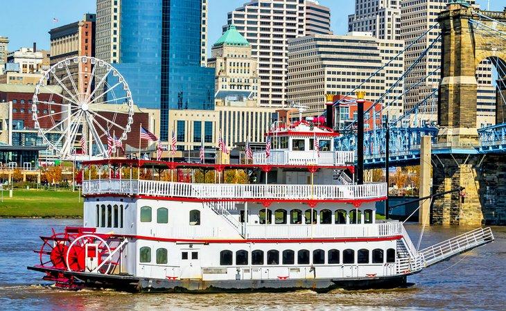 Barco de remos en Cincinnati, Ohio