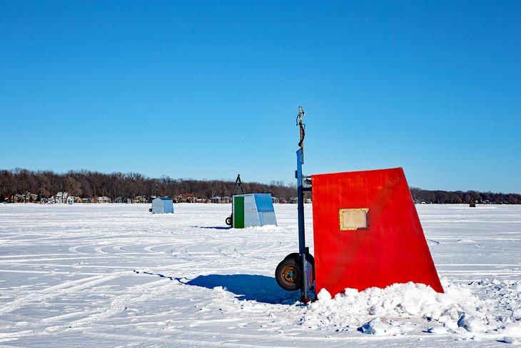 Cabañas de pesca en el Lago Winnebago