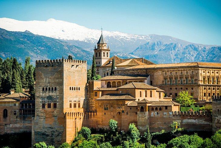 Alhambra: Una obra maestra de la arquitectura islámica