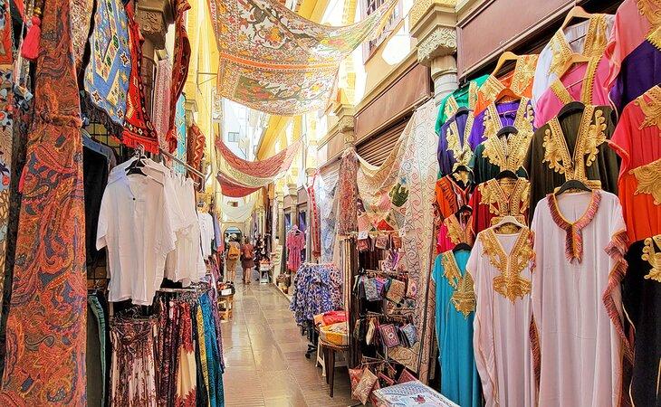 La Alcaicería (Mercado de Especias Árabe)