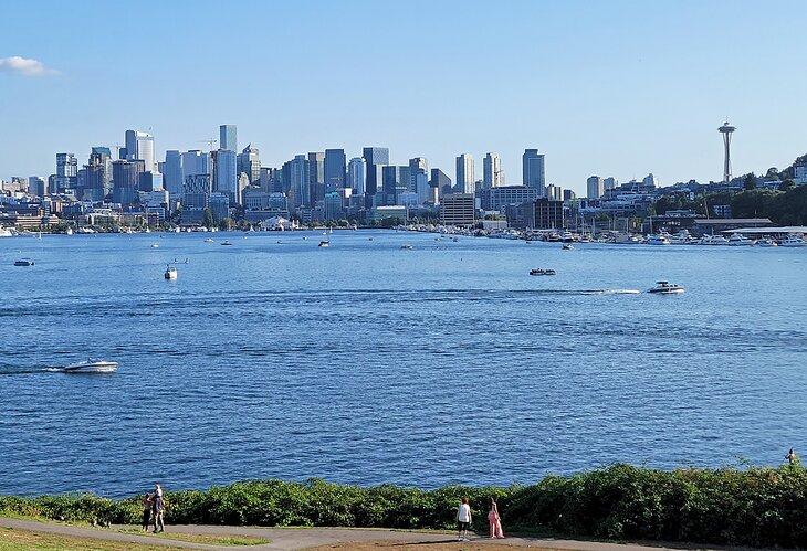 Blick auf die Stadt vom Gas Works Park