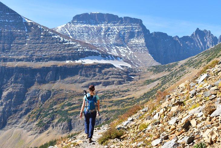 Le sentier vers Piegan Pass, Parc National des Glaciers