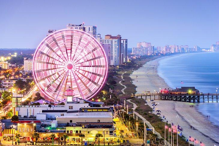 SkyWheel al anochecer