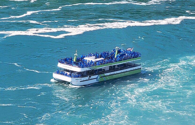 El nuevo barco de avistamiento estilo catamarán totalmente eléctrico del Maid of the Mist