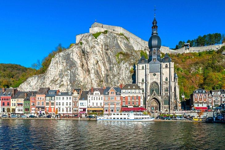 Rivière Meuse et Citadelle de Dinant