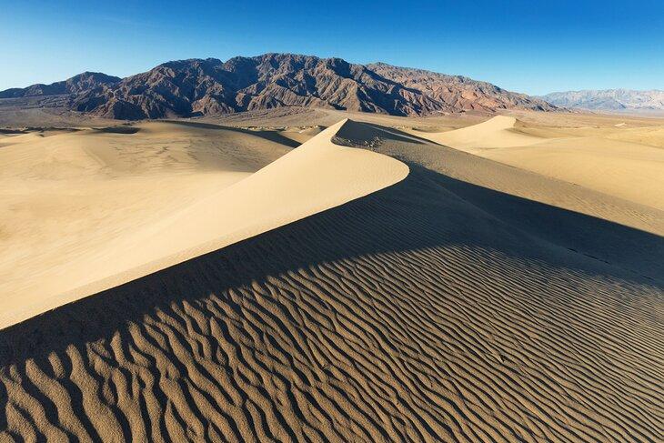 Dunes de sable dans la Vallée de la Mort