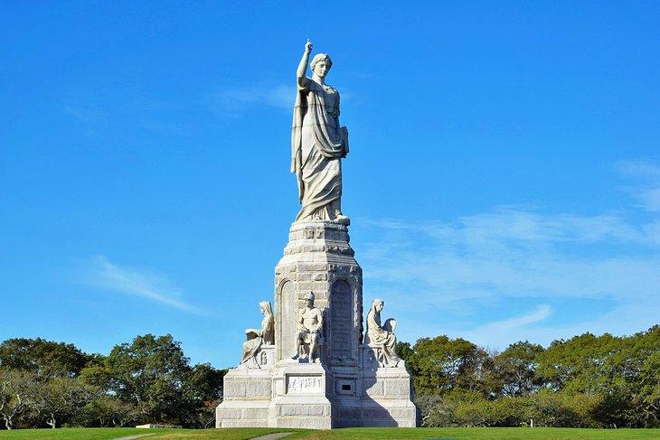 Monumento Nacional a los Fundadores