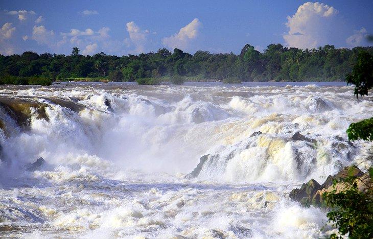 Cascade de Pha Pheng