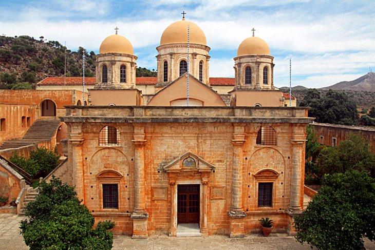 Los Monasterios de la Península de Akrotiri