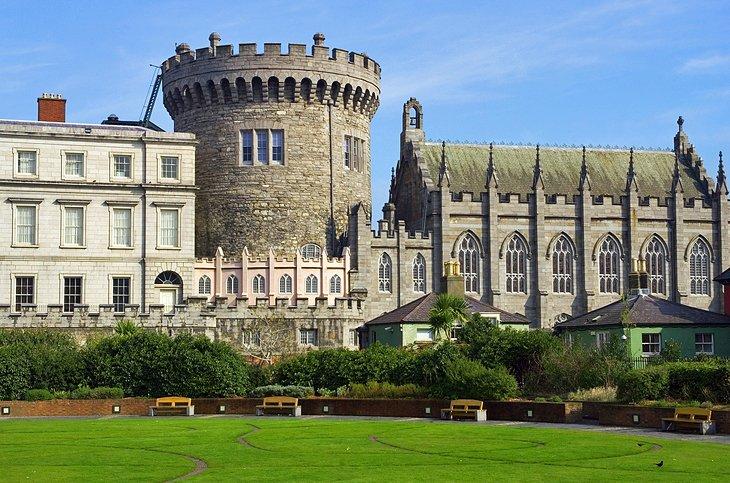 Castillo de Dublín y la Biblioteca Chester Beatty
