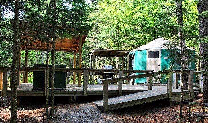 Yurt en el Camping George Lake