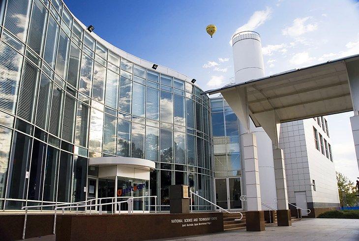 Questacon: El Centro Nacional de Ciencia y Tecnología