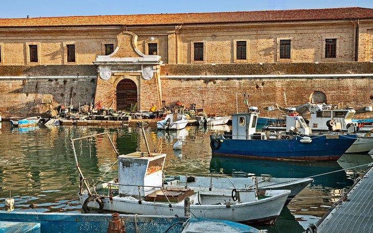 Mole Vanvitelliana en el puerto de Ancona