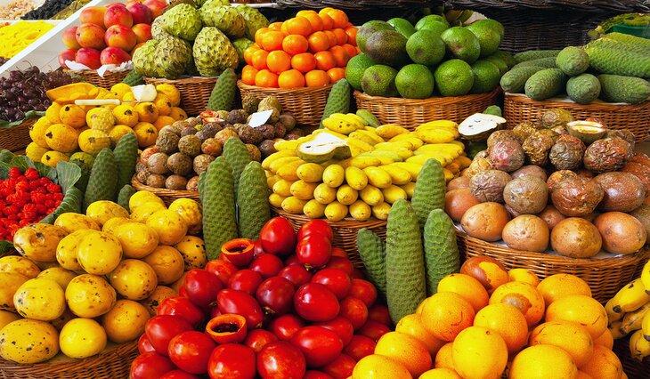Fruits tropicaux à vendre à la Barbade
